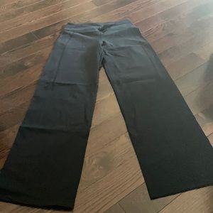 Lululemon wide leg pants